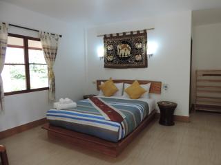 Khao Sok Holiday Resort - Khao Sok - 9
