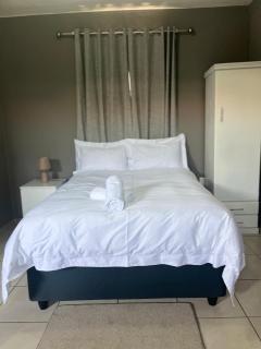 Tshukudu Guesthouse - 7