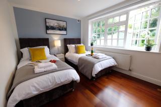 Riverwalk Apartment One - Datchet - 6