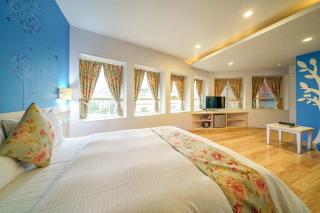 Honey House - 2