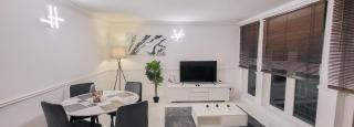 Stunning 2 bedroom apartment in Canary Wharf - Morland Apartments - 3
