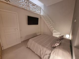 Luxury Apple Room Apartment Cagliari - Cagliari - 7
