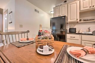 Cozy Garden Room in Welsh Mountain Suites! - 9