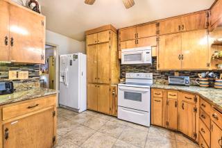 Campbell Retreat in Maggie Valley with Deck! - Maggie Valley - 1