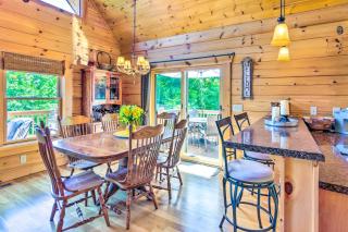 Tranquil Deck Blue Ridge Mountain Retreat! - Nebo - 3