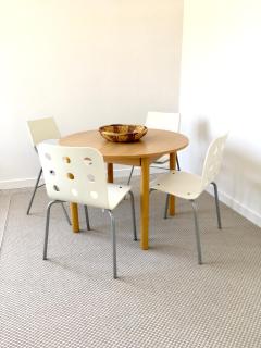 Dans une maison, appartement indépendant et jardin - 2