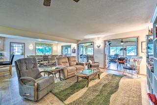 Lakefront Spicer Cabin with Dock and 2 Kayaks! - 6