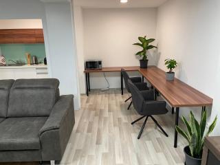 Moderný nový byt s bezplatným parkovaním v objekte, self-checking - 5