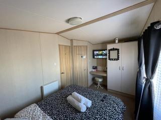 Holiday Park Caravan Fluffy in Harts Holiday Park - 4