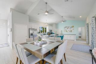 Island Pineapple - 404 - 80th St - 1