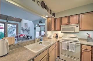Beech Mountain Ski Condo with Private Balcony! - Beech Mountain - 5