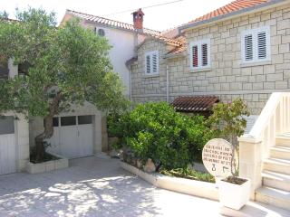 Apartments with WiFi Postira, Brac - 11494 - Postira - 0
