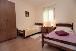 Apartments with a parking space Mavarstica, Ciovo - 11563 - 3