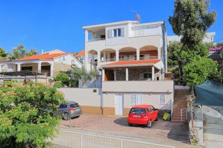 Apartments by the sea Seget Vranjica, Trogir - 13771 - 8
