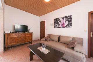 Apartments by the sea Podaca, Makarska - 13974 - Podaca - 3