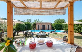 Lovely Home In Tolentino With Kitchen - 3