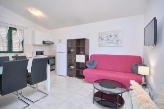 House Roza - Podstrana - 8