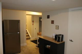 Guest Suite in Calgary - 9