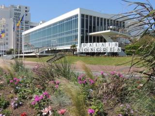 Charmant T2 avec Terrasse et Jardin Clos à 200m de la Plage - Parking Privé Inclus - FR-1-71-94 - Royan - 3