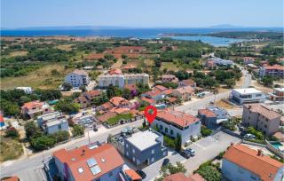 5 Bedroom Stunning Home In Liznjan - Ližnjan - 1