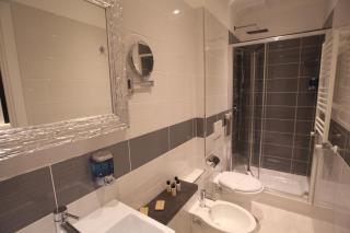 Guesthouse Interno 7 Luxury Rooms - Roma - 5
