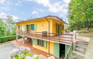 3 Bedroom Beautiful Home In Marliana - Marliana - 0
