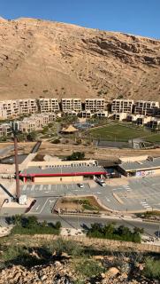 Stylish Apartment with a Jacuzzi (Park&Pool View) - 3