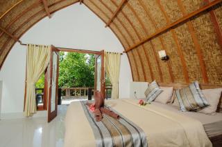 Warna Beach Hotel - Gili Trawangan - 6