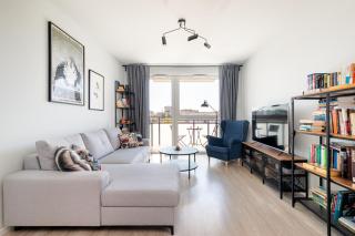 Owsiana 9 - Modern Designed Apartment with Balcony by Noclegi Renters - Warsaw - 0