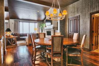 Premium Luxury Two Bedroom Suite with Mountain Views apartment hotel - 6