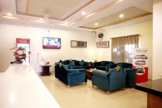 Royalton Inn Hotel - Gulberg - Lahore - 4