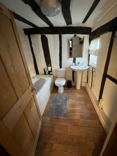 4 Bedroom townhouse on one of the oldest streets - Wymondham - 6