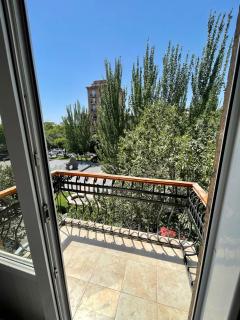 Bright appartment balcony, Opera, Cascade View, downtown Yerevan - 5