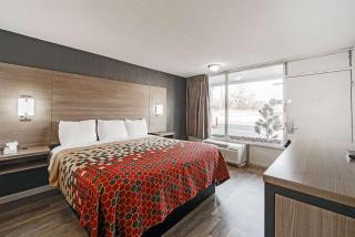 Econo Lodge Inn & Suites Near Bricktown - Oklahoma City - 2