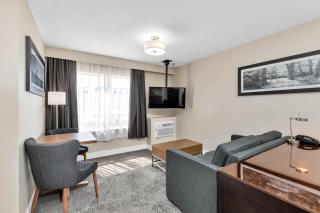 Sandman Hotel Grande Prairie - 9