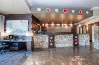 Sandman Hotel & Suites Kelowna - 7