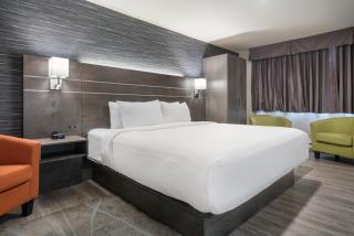 Glengarry Extended Stays - Truro - 8