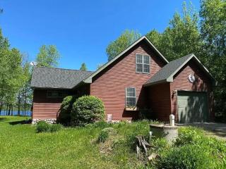 Luck Charlie Lodge home - Winter - 8