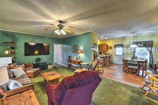 Beautiful Lakefront Retreat with Dock and Grill! - 7