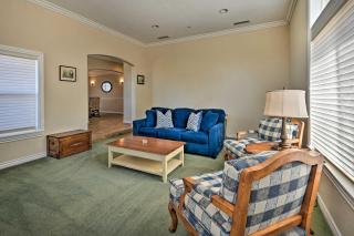 Luxe Vista Getaway with Private Pool and Hot Tub! - 7