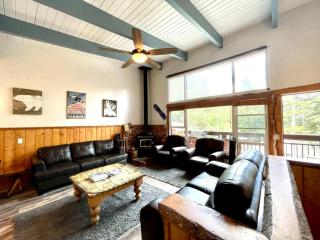 Top rated cabin w/spa Walk to the Village & Golf - Mammoth Lakes - 3