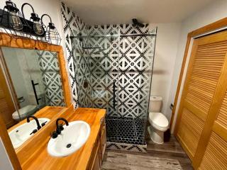 Top rated cabin w/spa Walk to the Village & Golf - 2