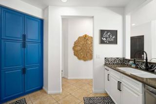 Legacy Villas private 3 bedroom 3 bath villa with view, steps to pool, bikes and arcade game included - La Quinta - 1