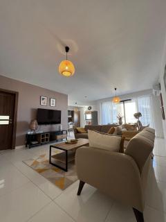 Brand new apartment 2 mins from Seafront - 3