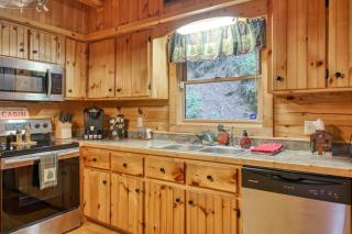 Forest Hideaway - Maggie Valley - 6
