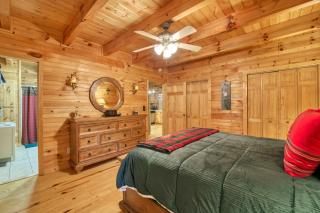 Forest Hideaway - Maggie Valley - 2