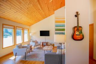 Siuslaw River House - 1