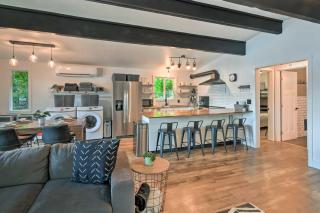 Dreamy Wooded Cabin with Private Beach and Kayaks! - Olympia - 5
