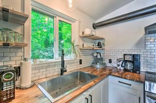 Dreamy Wooded Cabin with Private Beach and Kayaks! - Olympia - 2