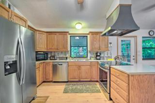 Waterfront Inglis Getaway about 5 Mi to the Gulf! - Yankeetown - 1